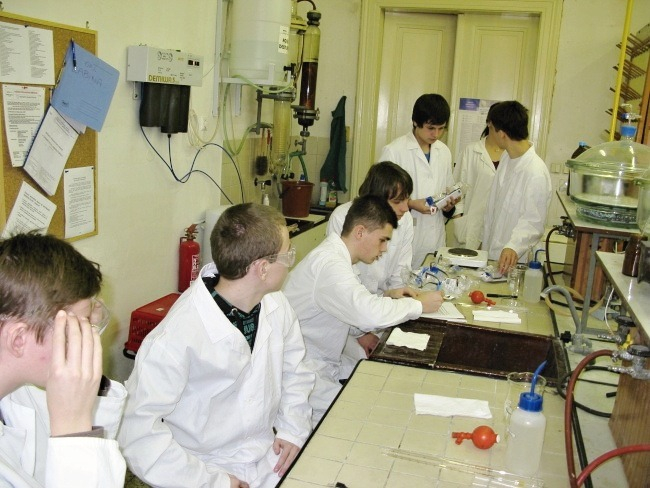 ProjektovÃ½ den na PÅ™F Univerzity Hradec KrÃ¡lovÃ© (02-2014)